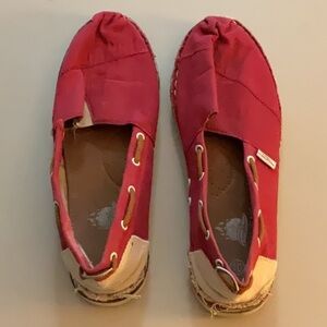 EUC woman’s ALOHA ISLAND slip on shoes